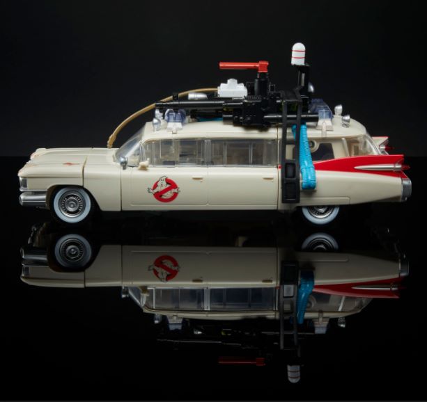 ECTO-1 Hasbro Transformer inspired by Ghostbusters: Afterlife â Pre-ordered exclusively via